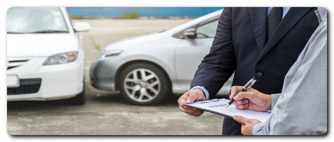 تأمين السيارات في الإمارات