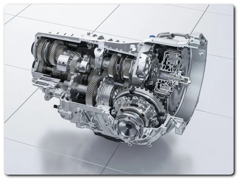 Car mechanics in the UAE 2025