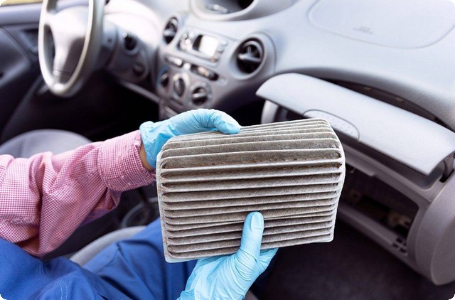 Car mechanics in the UAE 2025