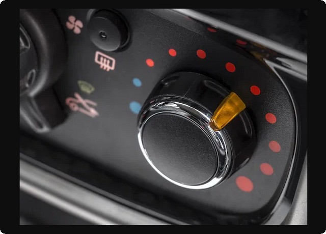 Car mechanics in the UAE 2025