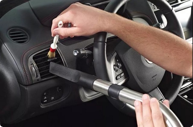 Car services in the UAE 2025
