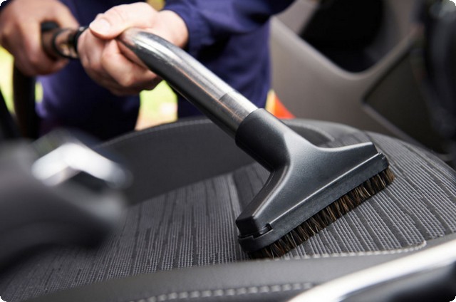 Car services in the UAE 2025