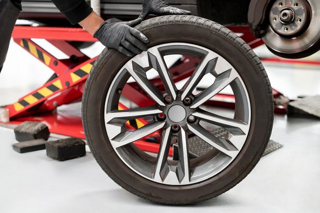 Mobile Tire Replacement