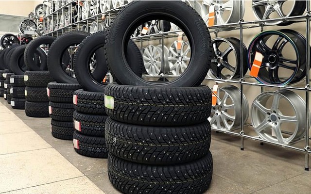 Mobile deployment Abu Dhabi and replacement of tires