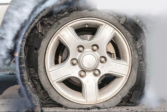 Mobile deployment Sharjah and replacement of tires