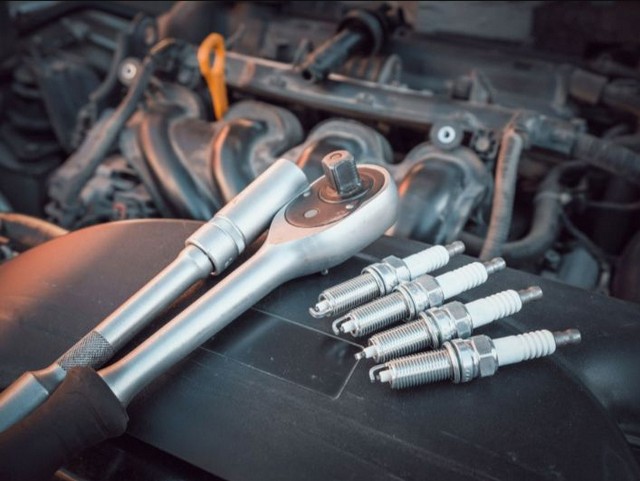 car mechanic in the UAE