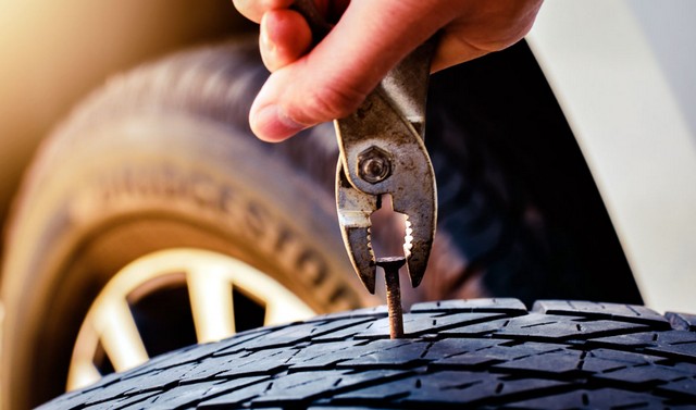 Mobile deployment Al Ain and replacement of tires