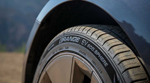 Mobile deployment Sharjah and replacement of tires