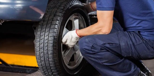 Mobile tire replacement in Abu Dhabi